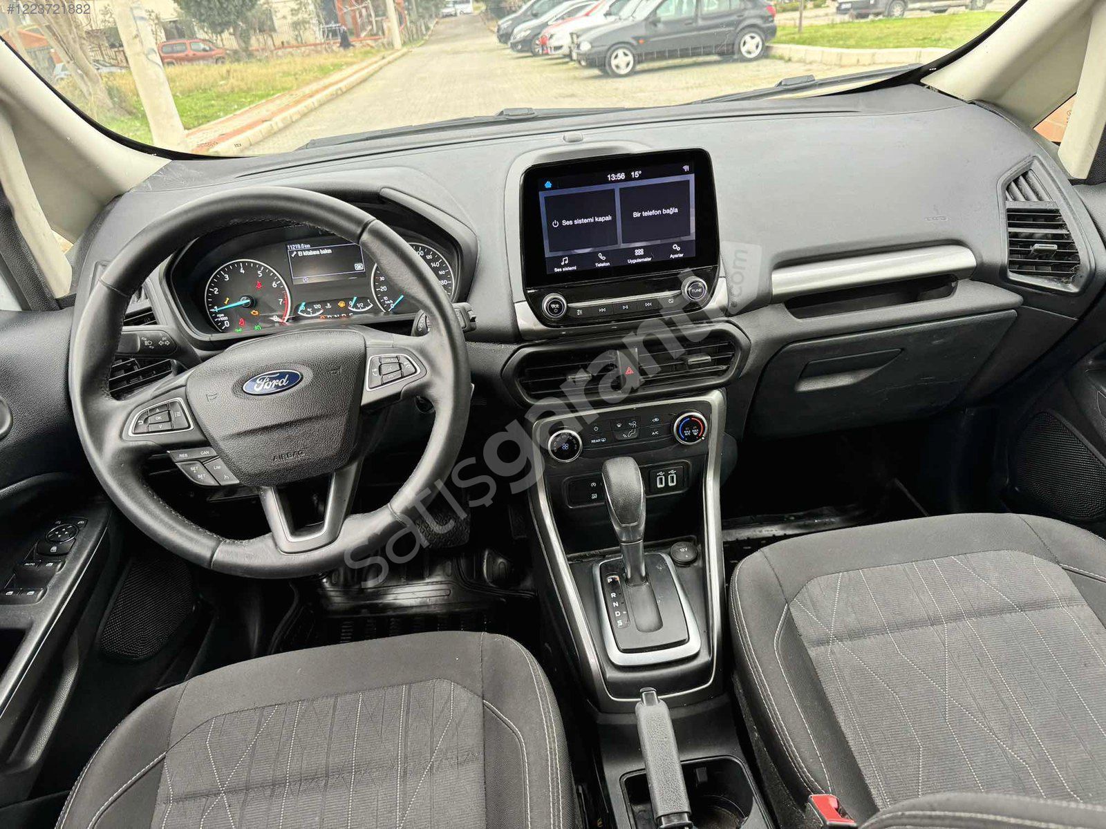 OTOMATİK VİTES DÜŞÜK KM HASAR KAYITLI