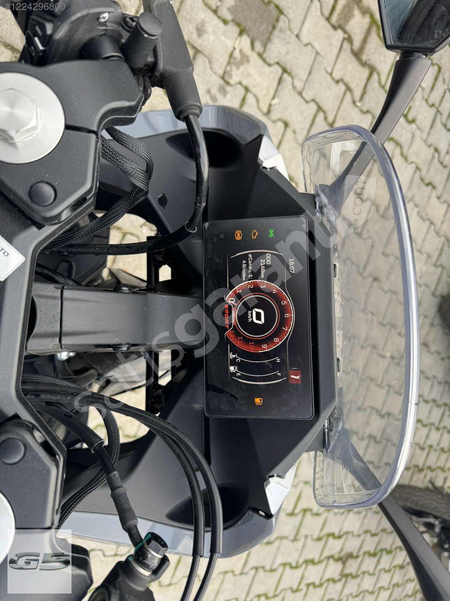 CFMOTO 250SR 2024 MODEL MOTORBİSİKLET