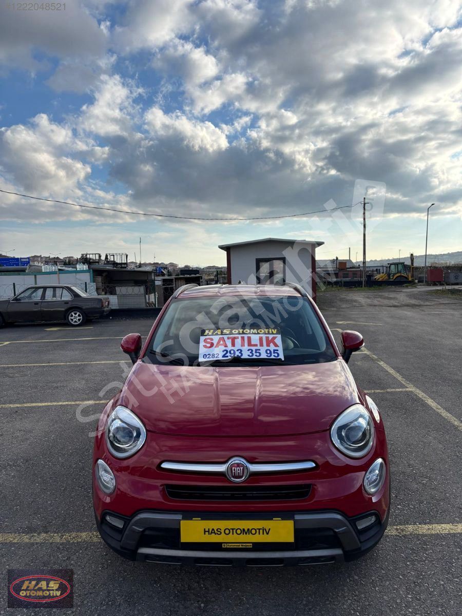 Has Otomotiv den 2015 model Fiat 500 X