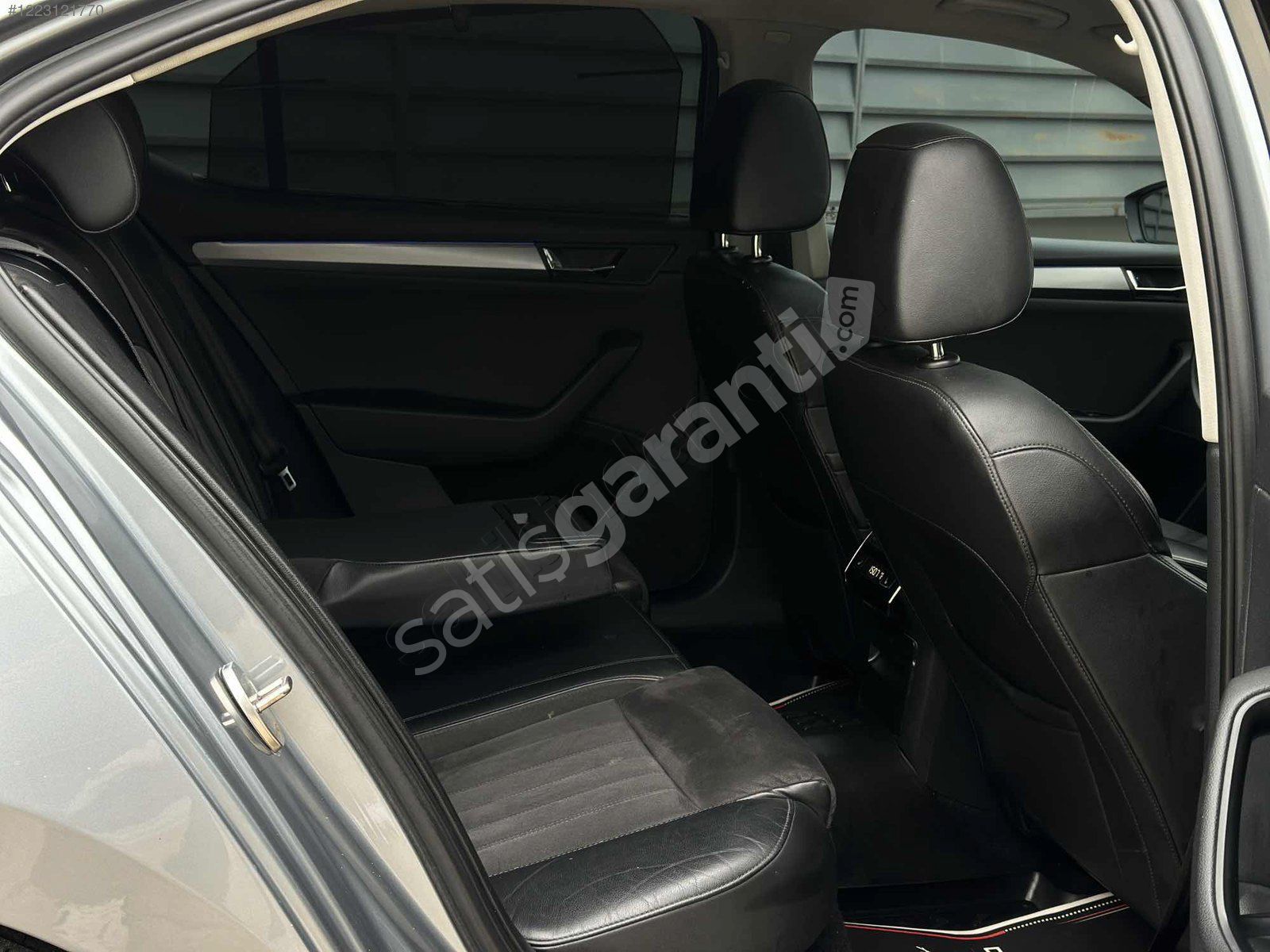 2016 SKODA SÜPER B PRESTİGE CAMTAVAN ISITMA MAKAM ARACI