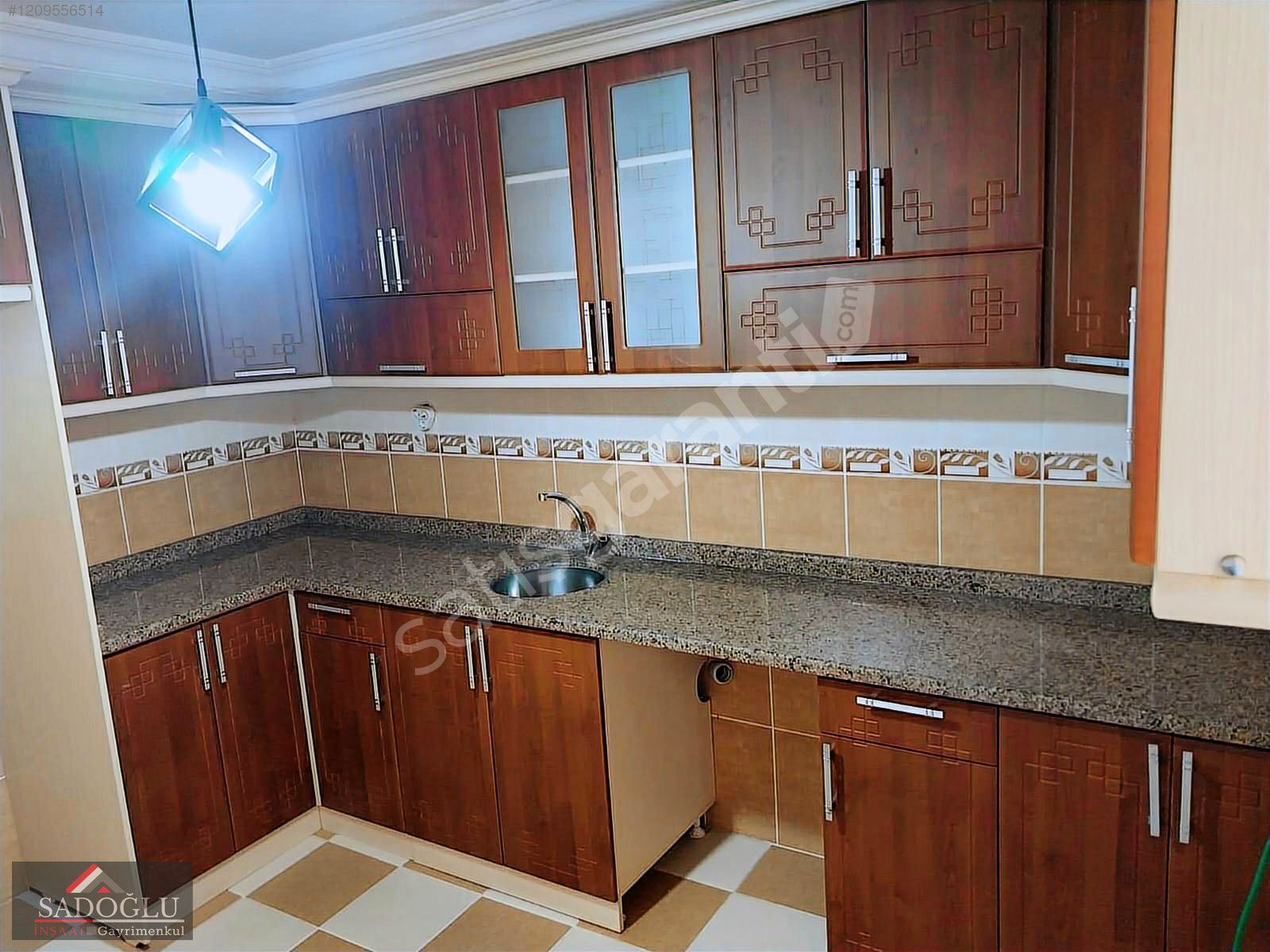 KIRKLARELİ MERKEZ YAYLA MAH.KİRALIK 2+1 ARA KAT GENİŞ DAİRE