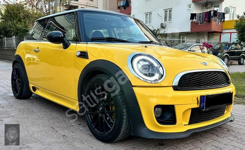 ///M ASLAN MOTORS DAN YELLOW MANKEN OTOMATİK CAM TAVAN FIRSAT