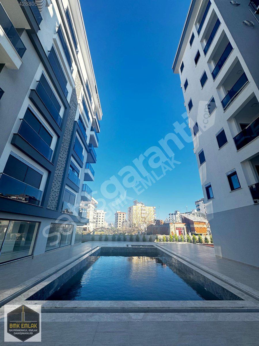 ANTALYA FİNİKEDE SÜPERLÜX 2+1 KİRALIK DAİRE