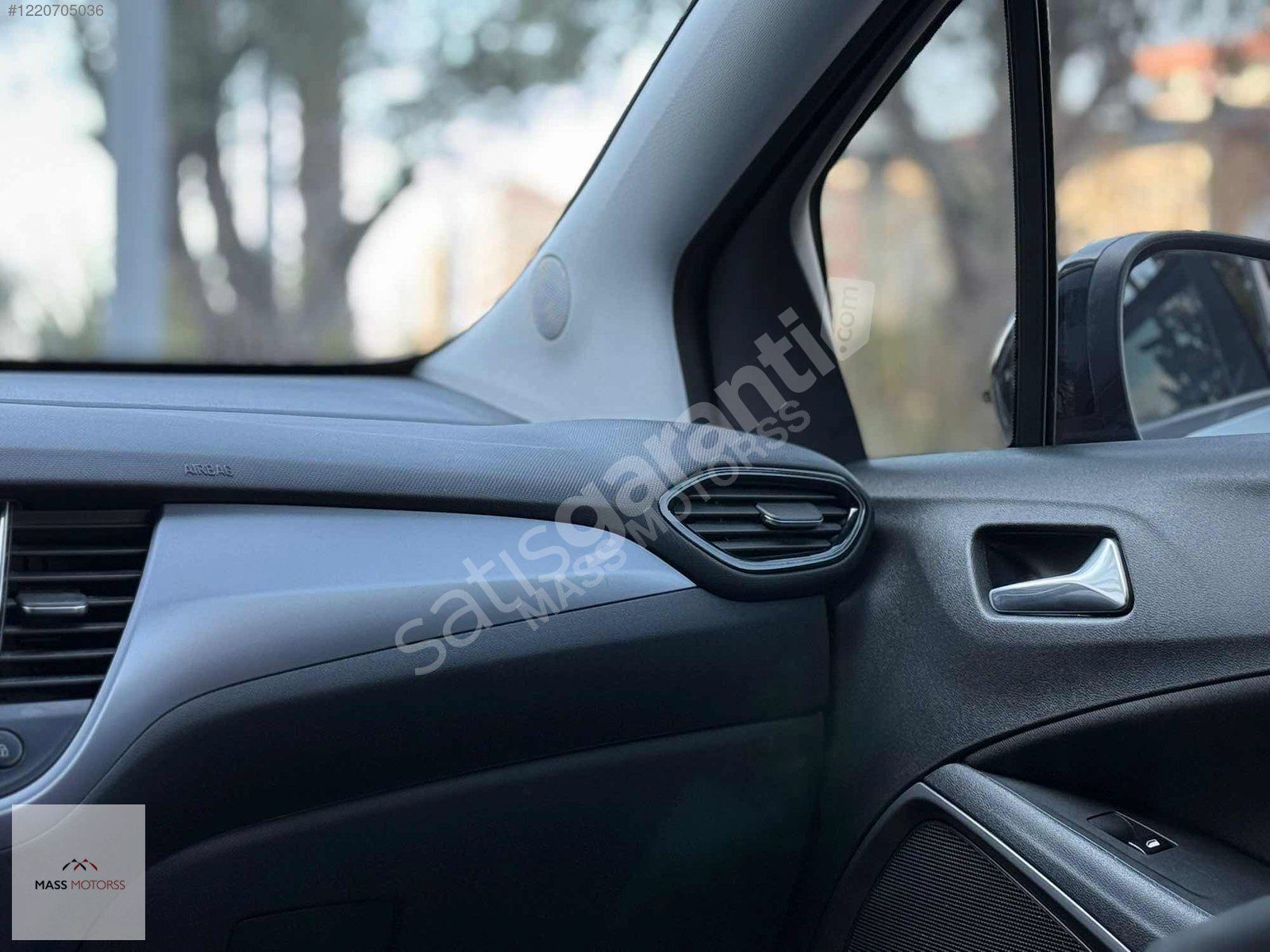 MASS MOTORSS TAN CROSSLAND DÜŞÜK KM OTOMATİK EMSALSİZ FİYAT