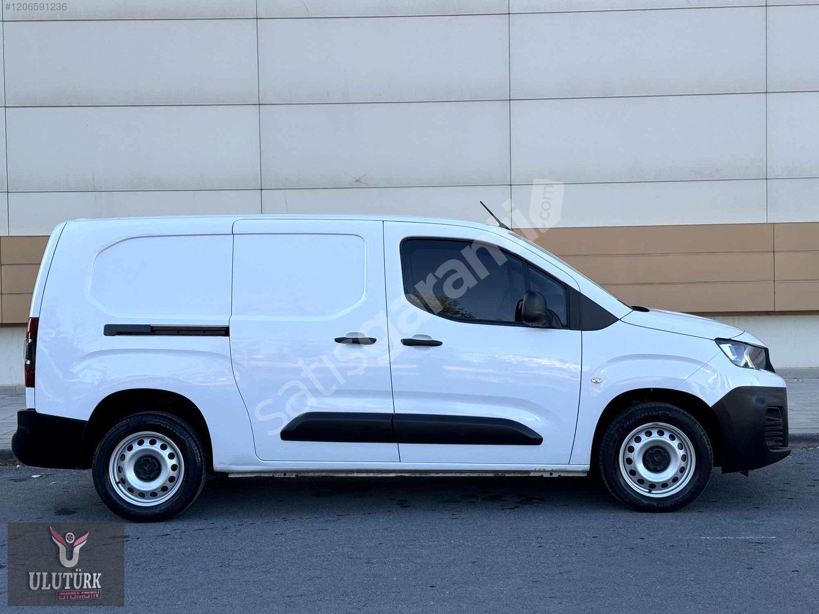 ULUTÜRK MOTORLU ARAÇLAR'DAN 2024 PEUGEOT PARTNER PANELVAN