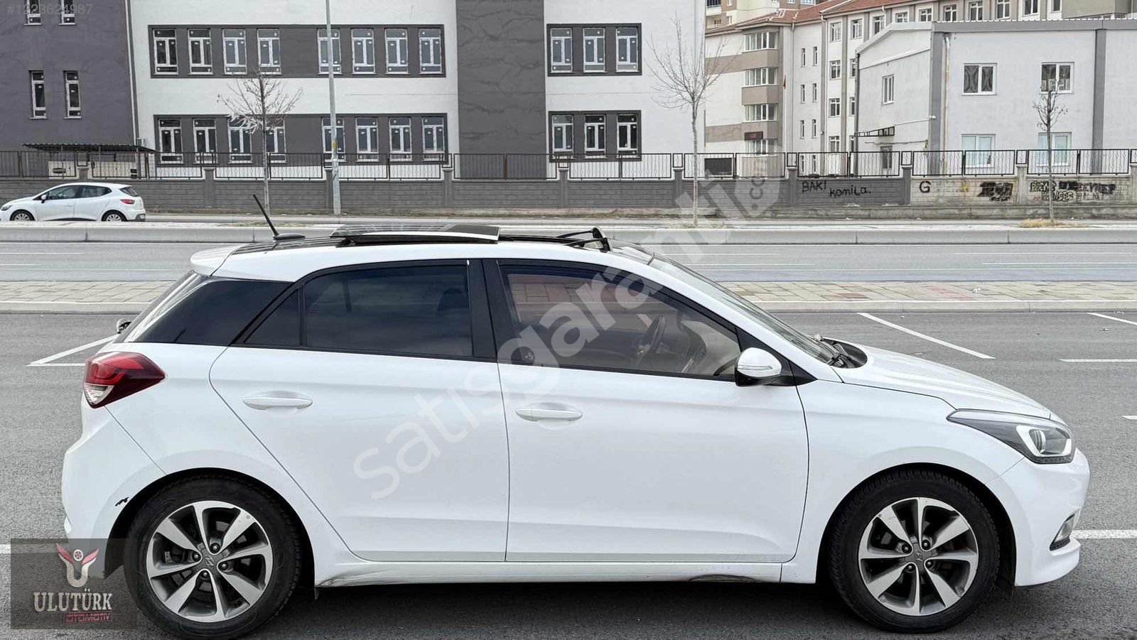 ULUTÜRK MOTORLU ARAÇLAR'DAN 2017 HYUNDAİ İ20 CAM TAVAN OTOMATİK