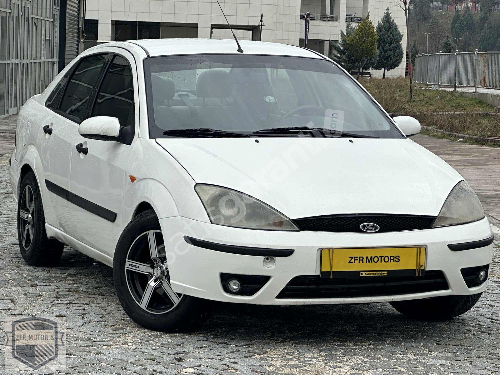 ZFR MOTORS FORD FOCUS 1.8TDCİ BAKIMLI SORUNSUZ ORJ. 290.000KM
