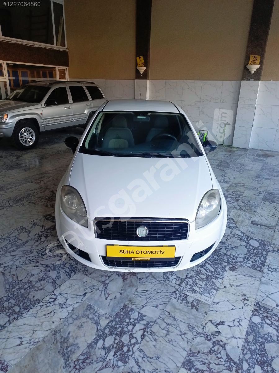 2013 model fiat linea