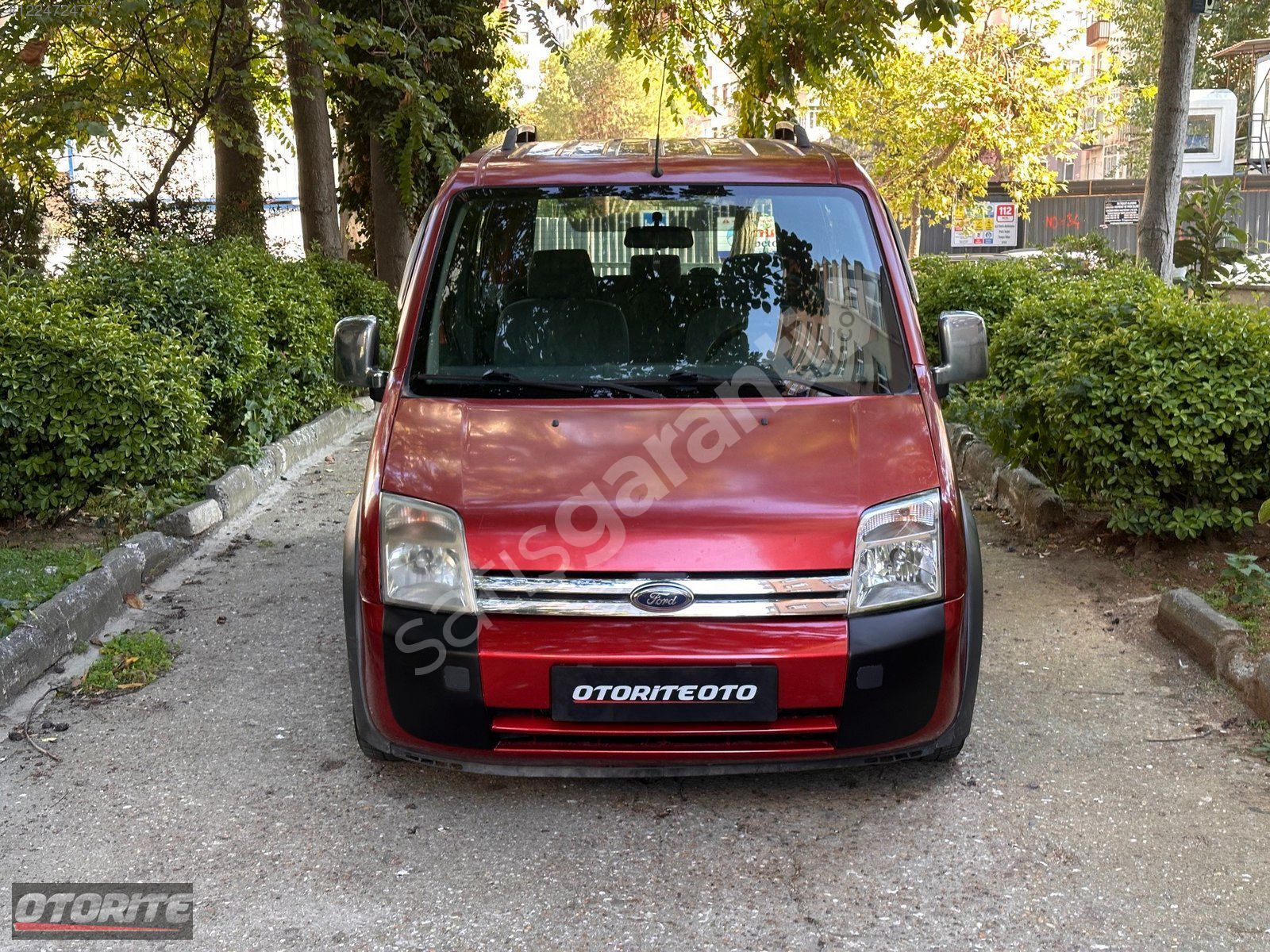 OTORİTE'DEN 2009 FORD CONNECT KLİMALI....