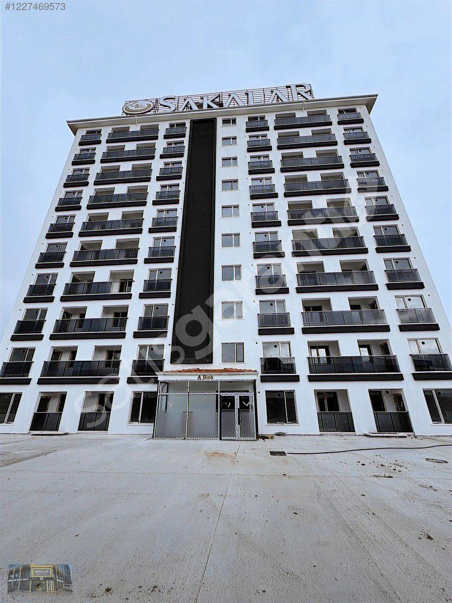 ESENBOĞANIN EN GÜZEL BÖLGESİNDE YBÜ GİRİŞ KAPISINDA SATILIK 1+1