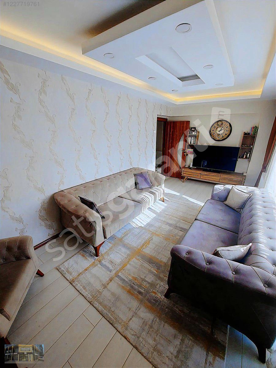DOKTORLAR PARKINA CEPHE YÜKSEK GİRİŞ 3+1 SATILIK DAİRE