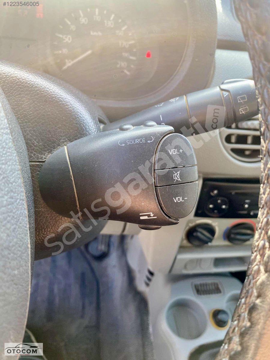 Kangoo 1.5 DCI KREDİ KARTINA 12 TAKSİT SEÇENEĞİ