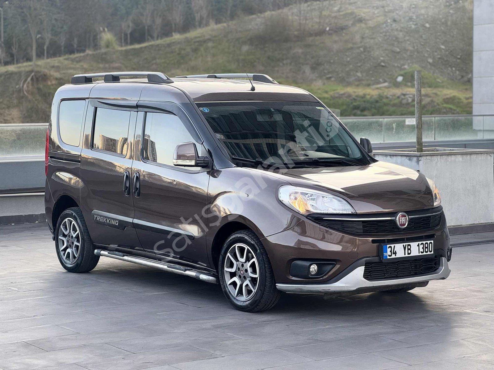 BAYTEMURLAR AUTO DAN 1.6 MULTİJET TRENKKİNG 130 BİN KM