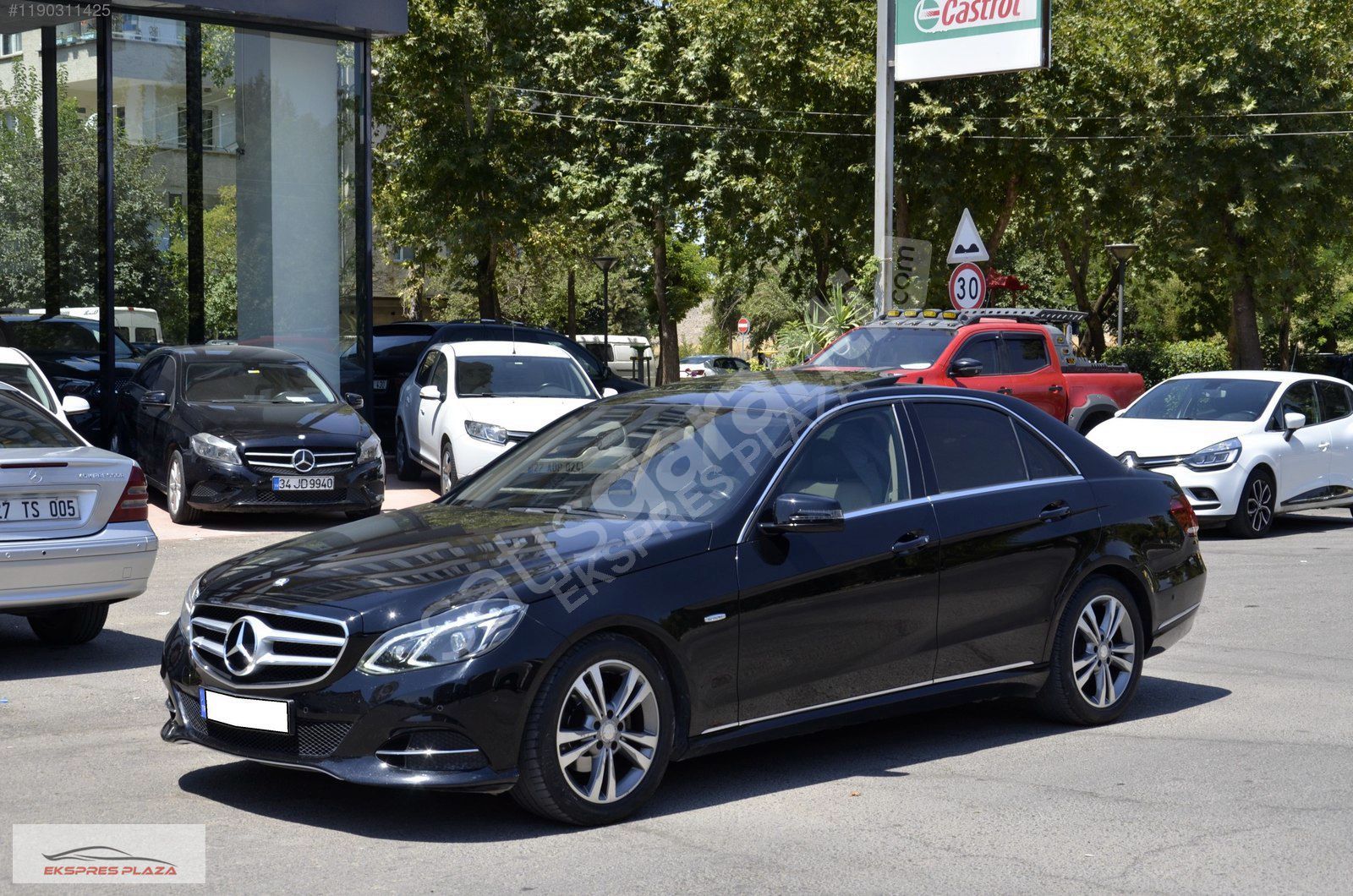 EKSPRES PLAZA'DAN 2016 MERCEDES E 180 EDİTİON E