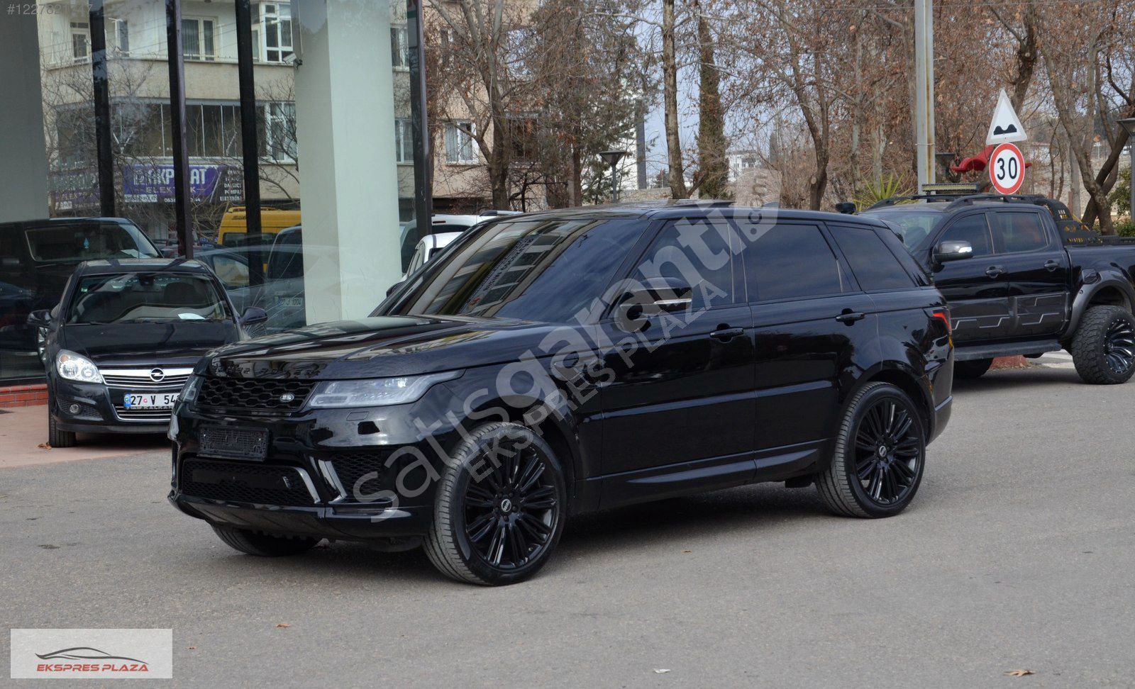 EKSPRES PLAZA'DAN 2020 LAND ROVER RANGE ROVER 2.0 P300 SPORT SE