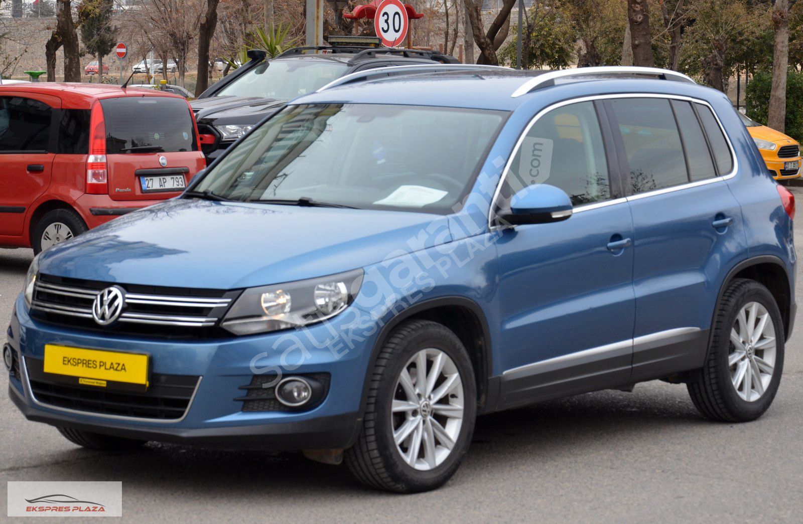 EKSPRES PLAZA'DAN 2015 VW TIGUAN 1.4 TSI BMT SPORT STYLE