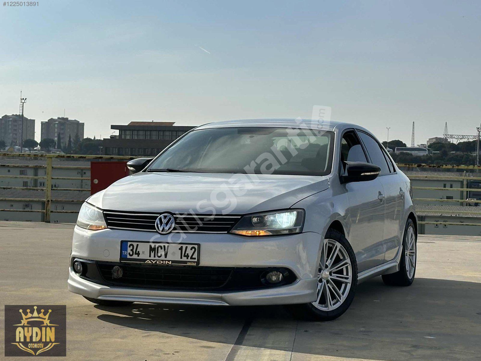 AYDIN OTOMOTİV//2011 VOLKSWAGEN JETTA 1.6 TDİ OTOMATİK EKSTRALI