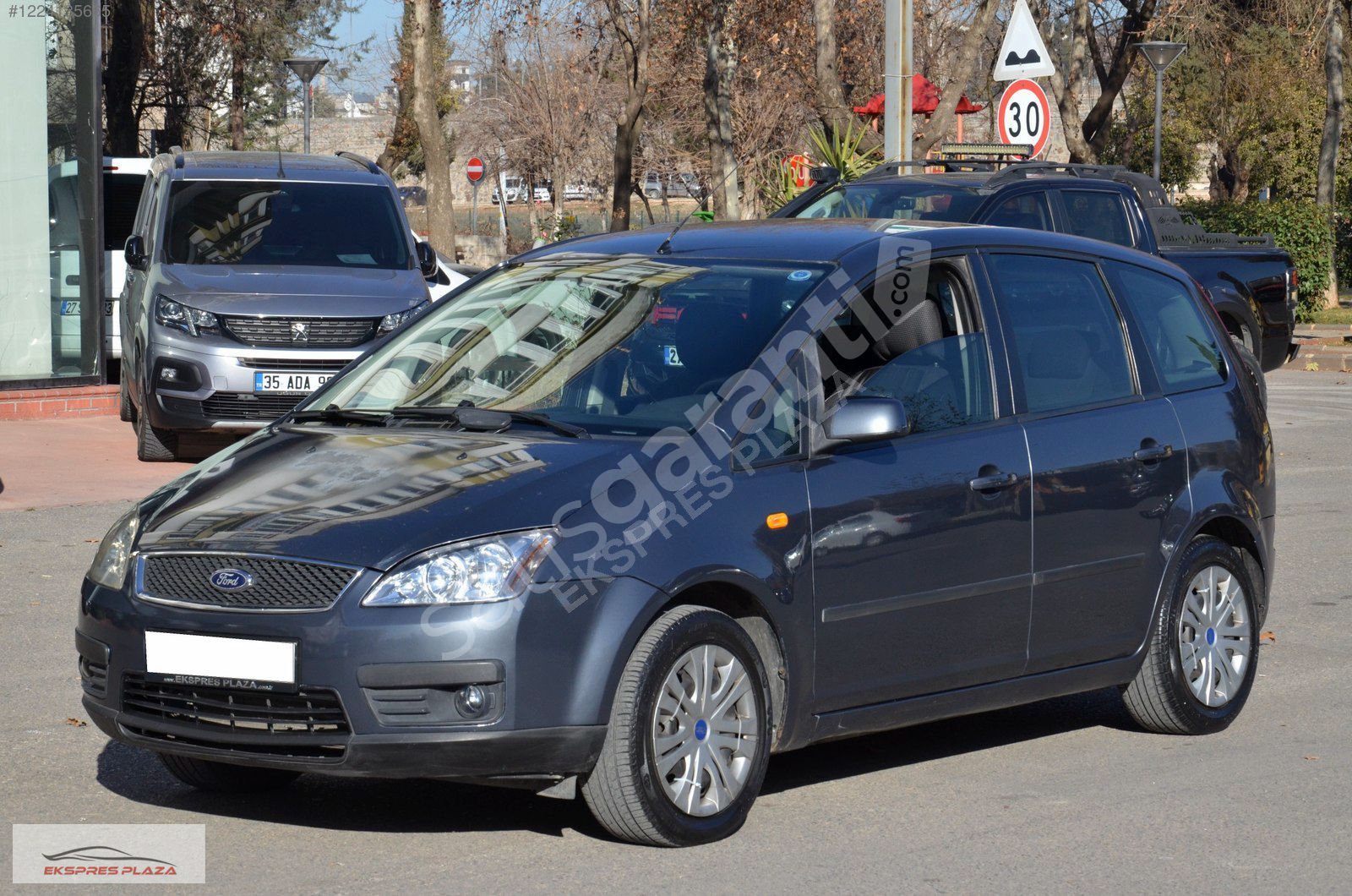 EKSPRES PLAZA'DAN 2004 FORD C-MAX 1.6 TDCI TREND 209.KM