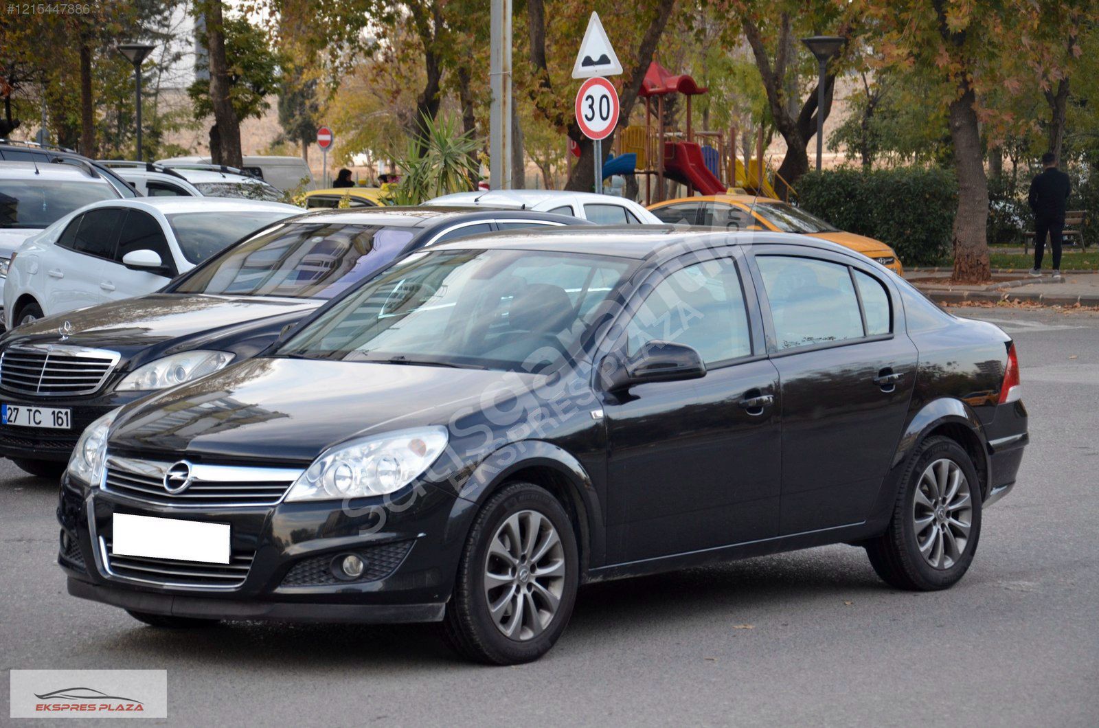 EKSPRES PLAZA'DAN 2012 OPEL ASTRA 1.6 ENJOY PLUS 29.000 KM