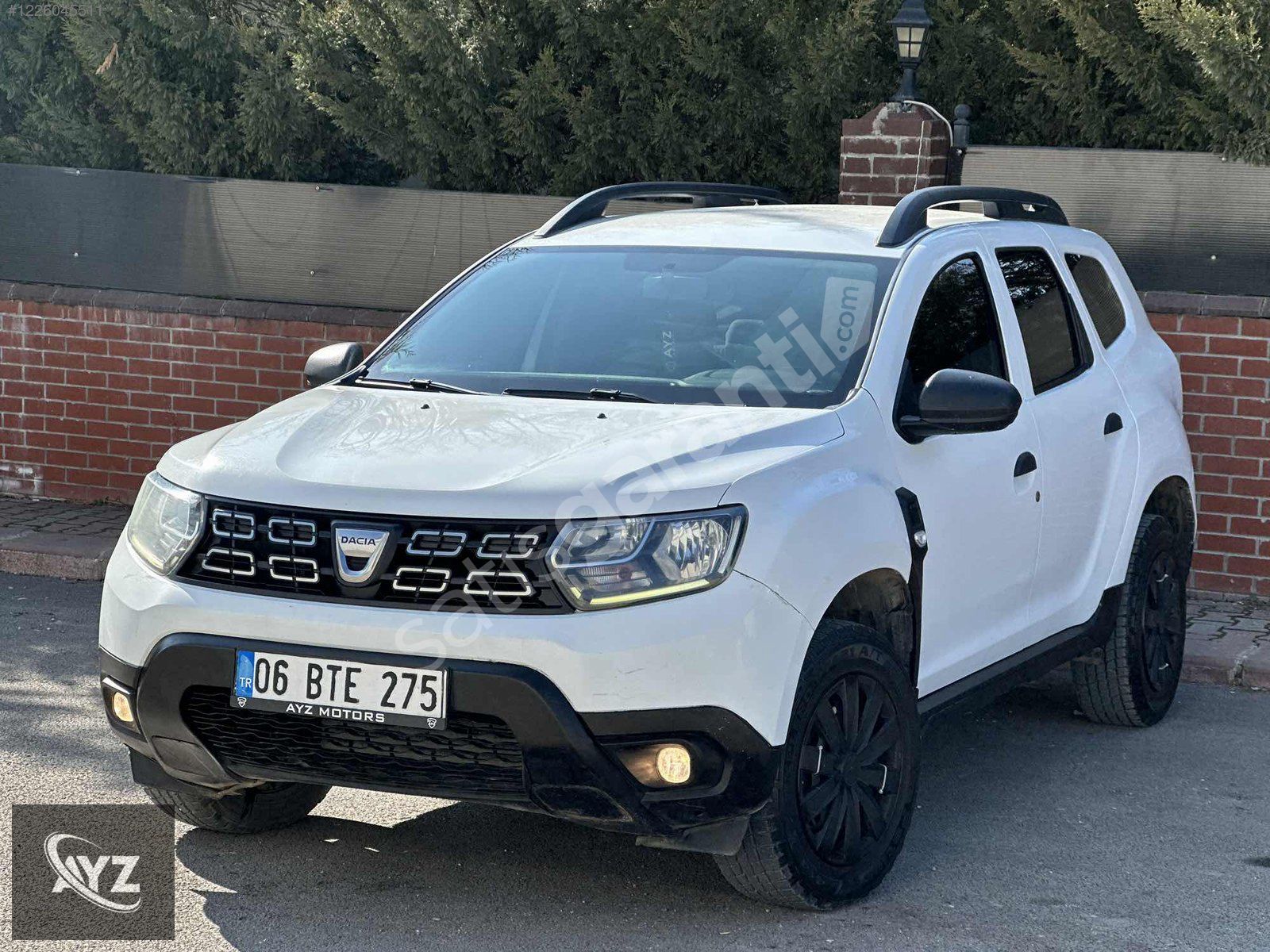 DEĞİŞENSİZ 4x4 BAKIMLI DUSTER