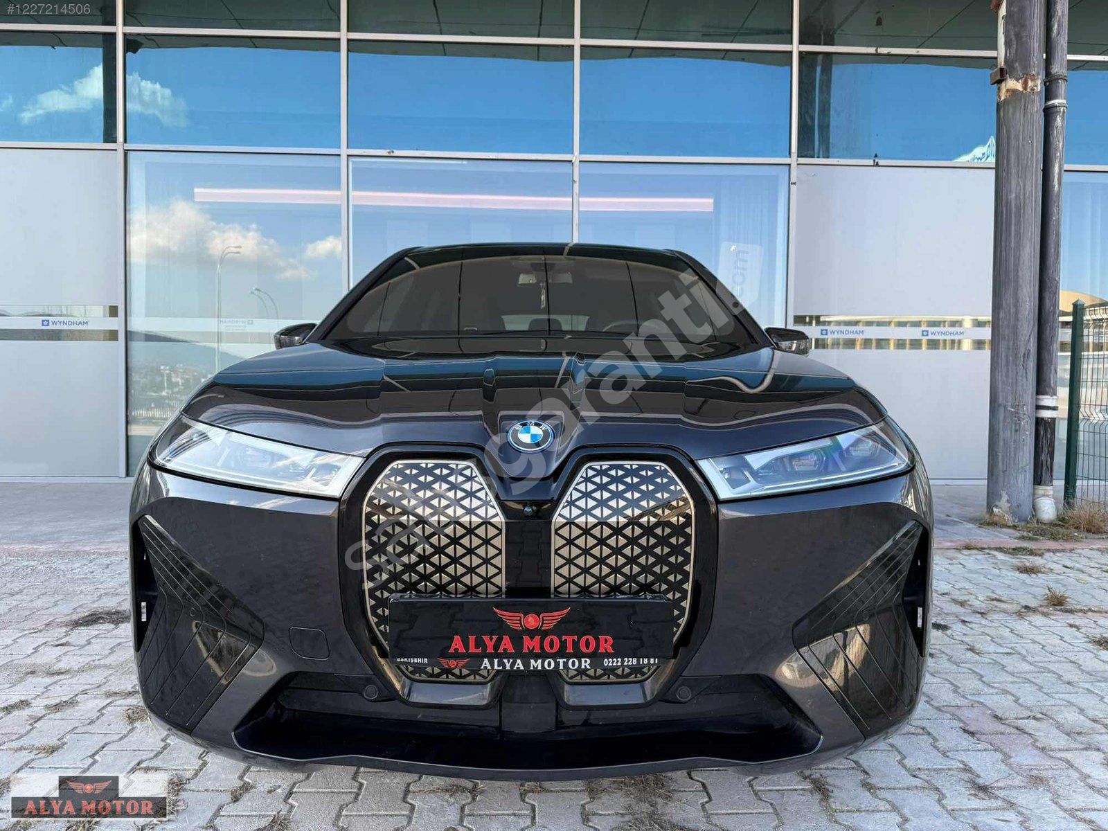 ALYA MOTOR - BMW iX xDrive50 First Edition Sport Hatasız