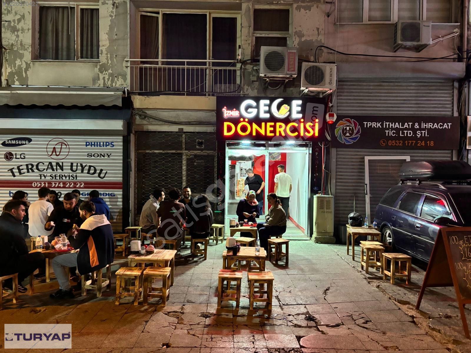Alsancak Kıbrısşehitleri Cad yakını 15 m2 Satılık Dükkan