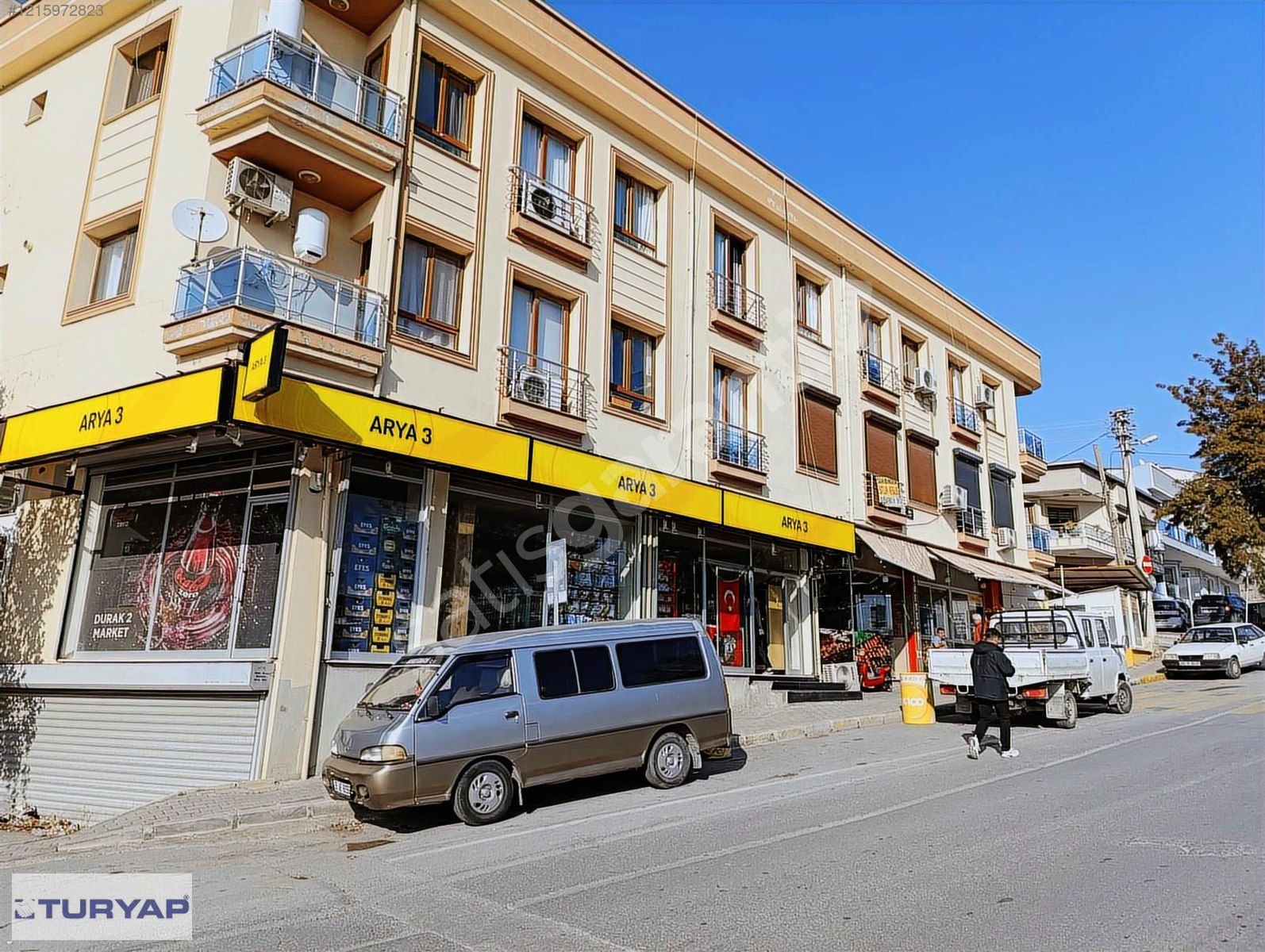Buca Adatepe Mahallesinde Bulvar Cepheli 57 m2 Dükkan