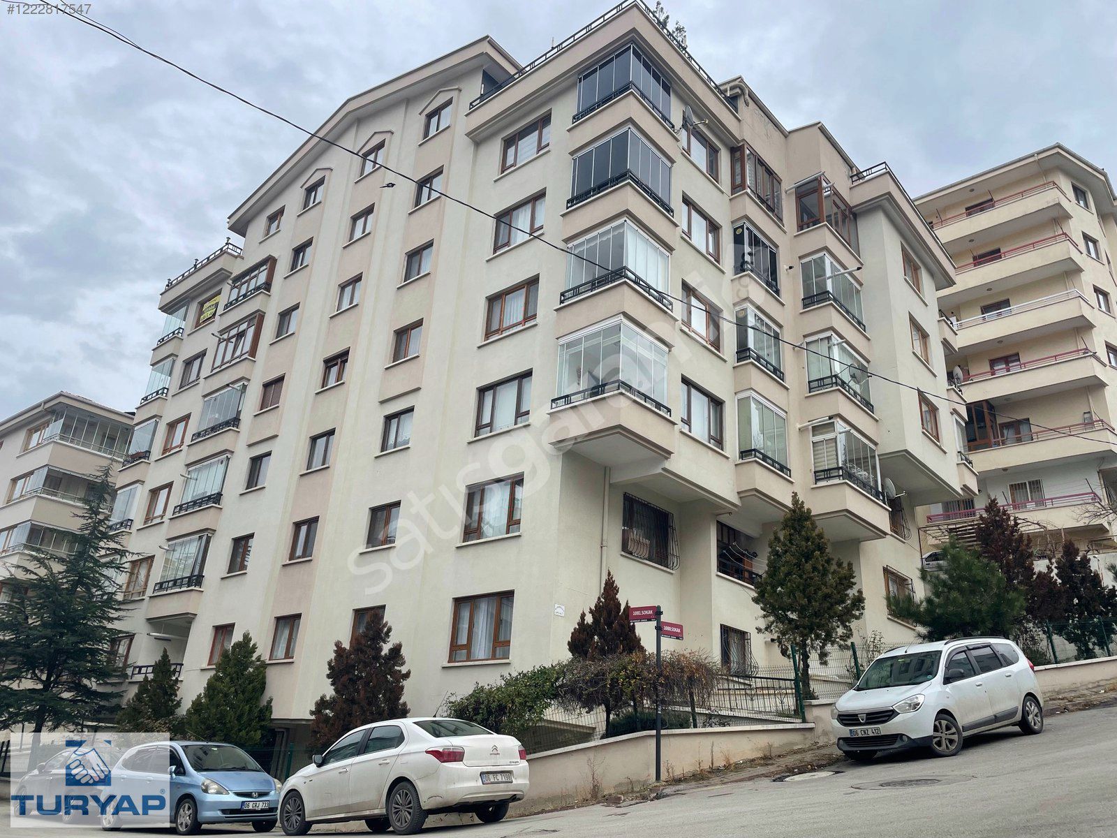 ÖVEÇLER 1081 SOKAK 6+1 TERASLI DUBLEKS KOMBİLİ KAPALI OTOP