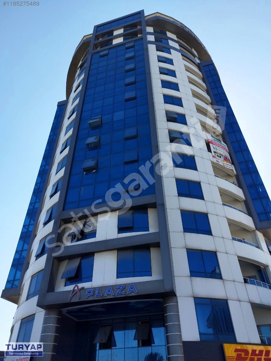 A PLAZADA ACİL SATILIK 2+1 DAİRE