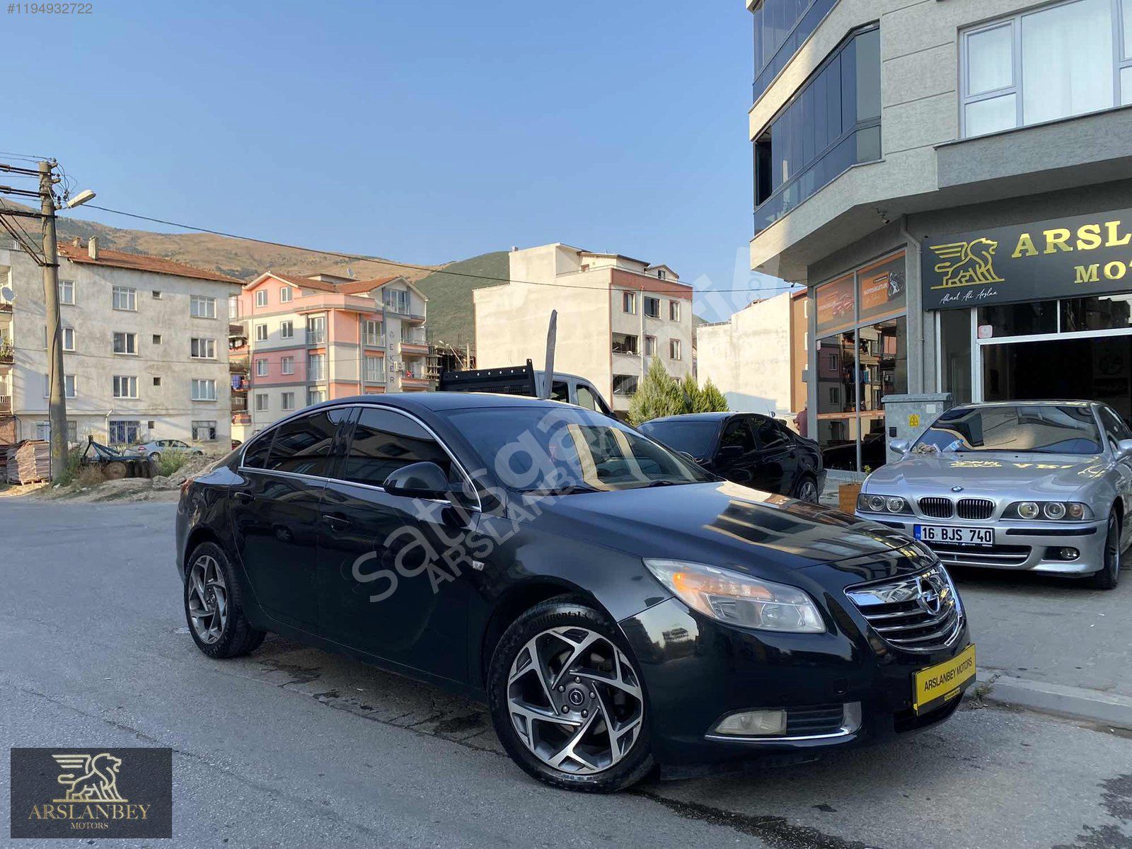 ARSLANBEY'DEN OTOMATİK BAKIMLI DEĞİŞENSİZ İNSİGNİA AİLE ARACI