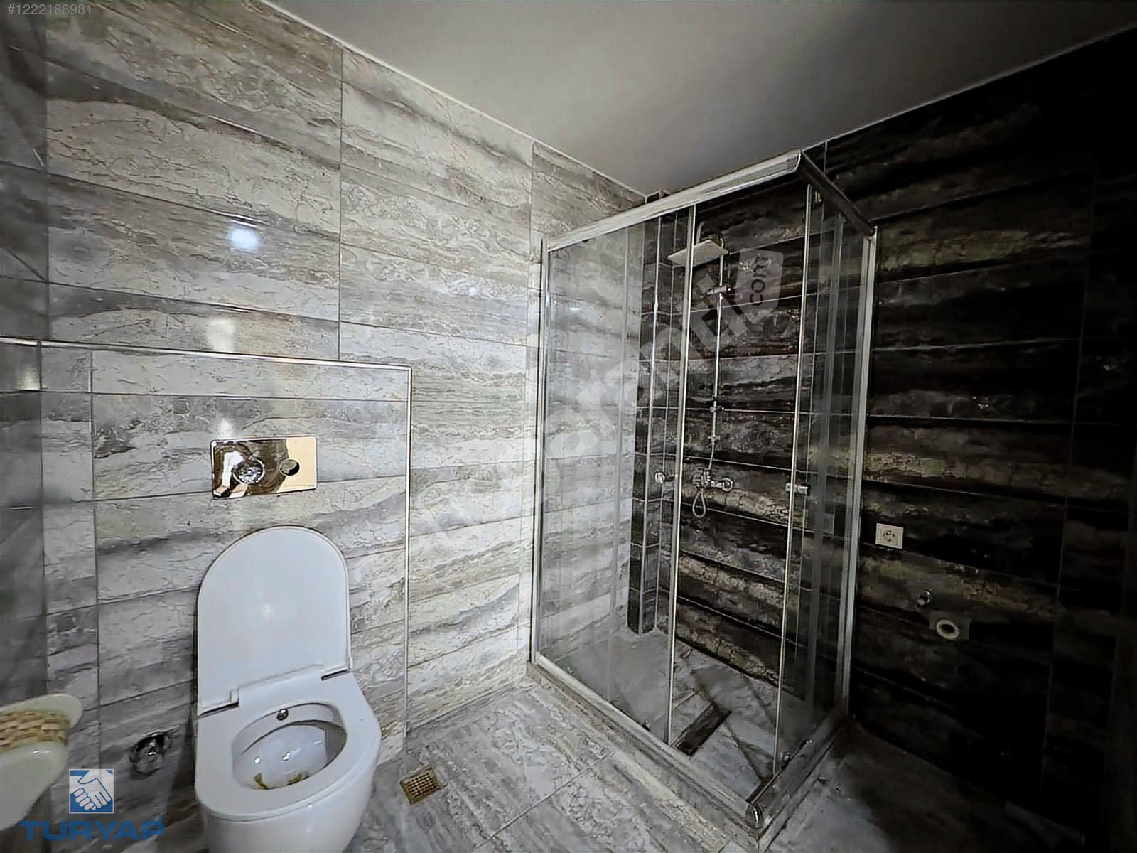 BAKIRKÖY OSMANİYEDE 2+1 GERÇEK 80 M2 EBEBEYN BANYOLU
