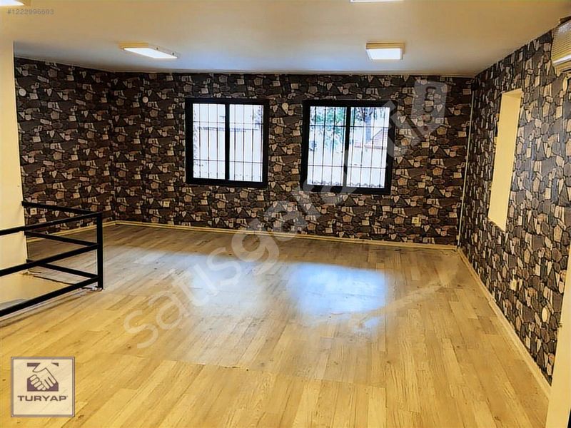 ALSANCAK TA SATILIK 240m2 DÜKKAN
