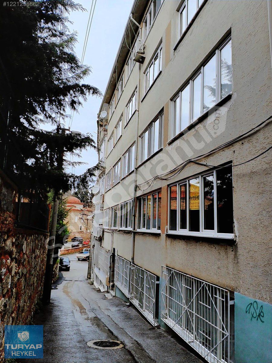 UMURBEY'DE KİRALIK DAİRE
