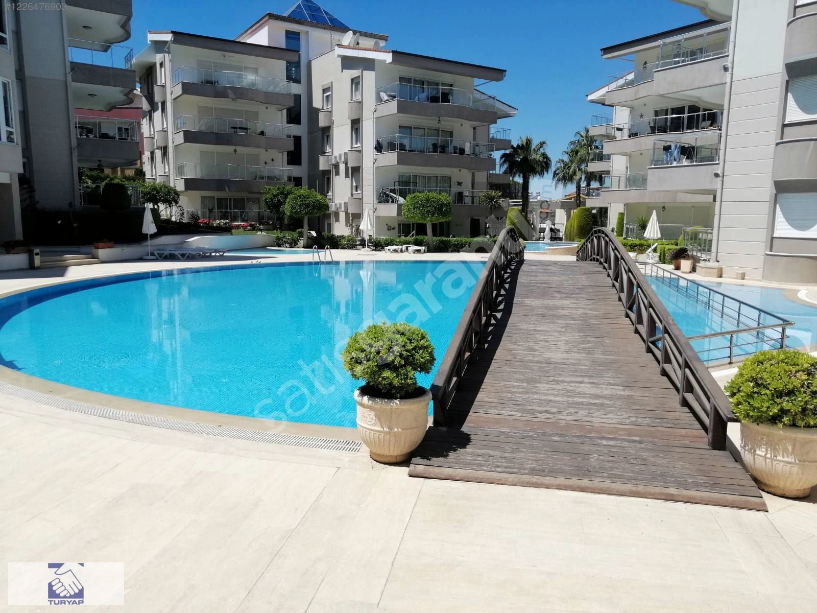 Side Ferah Geniş Balkon Kullanışlı Modern Satılık 2+1 Arakat