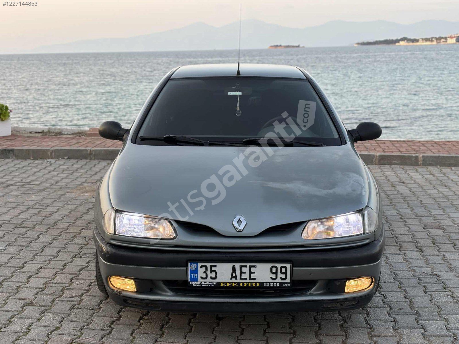 KARACARS'DAN LAGUNA SIFIR MOTOR KLİMALI HİDROLİK K.KARTI GEÇERLİ