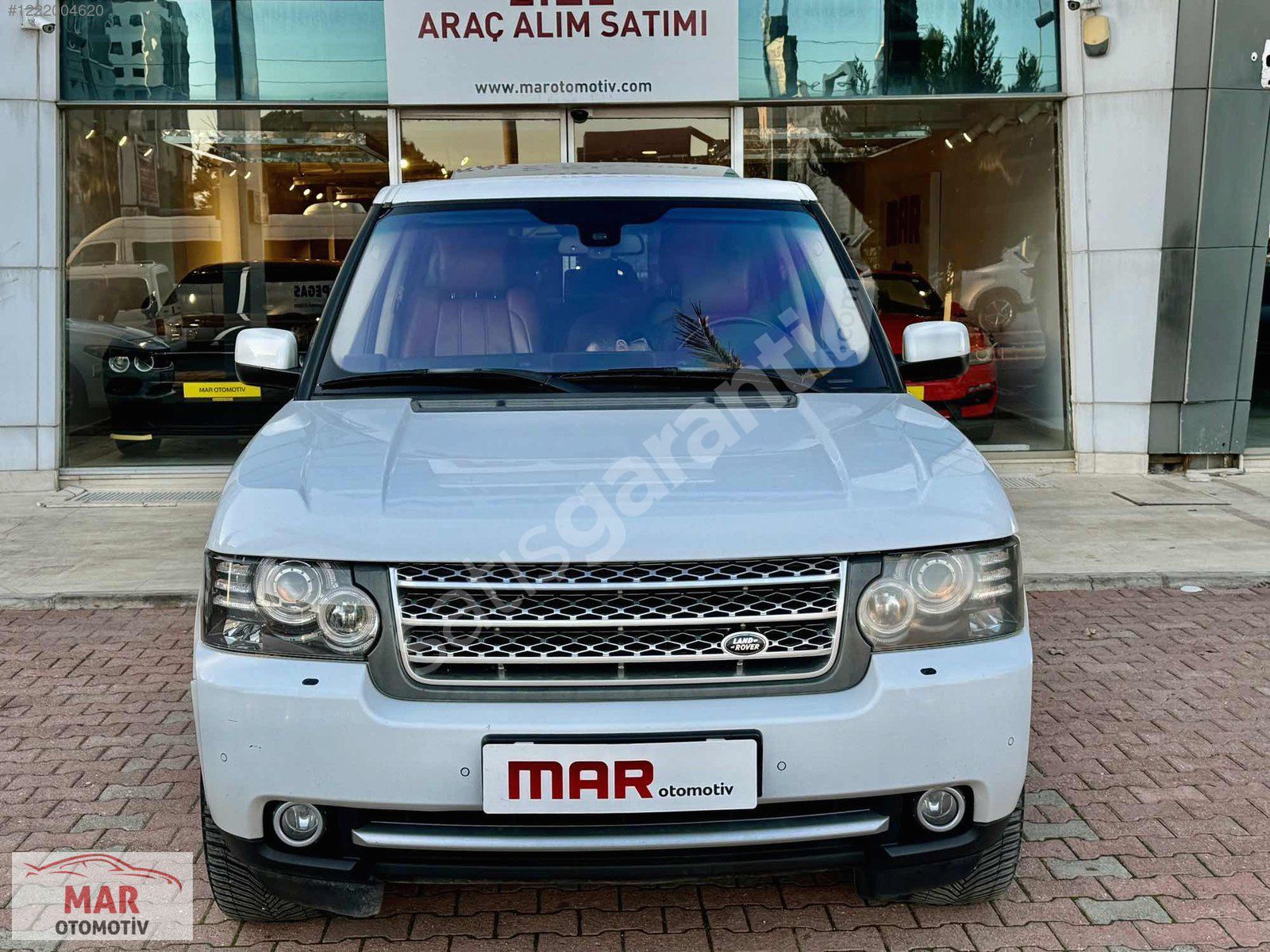 MAR OTOMOTİV DEN 2011 RANGE ROVER 4.4 TDV8 VOUGE BOYASIZ