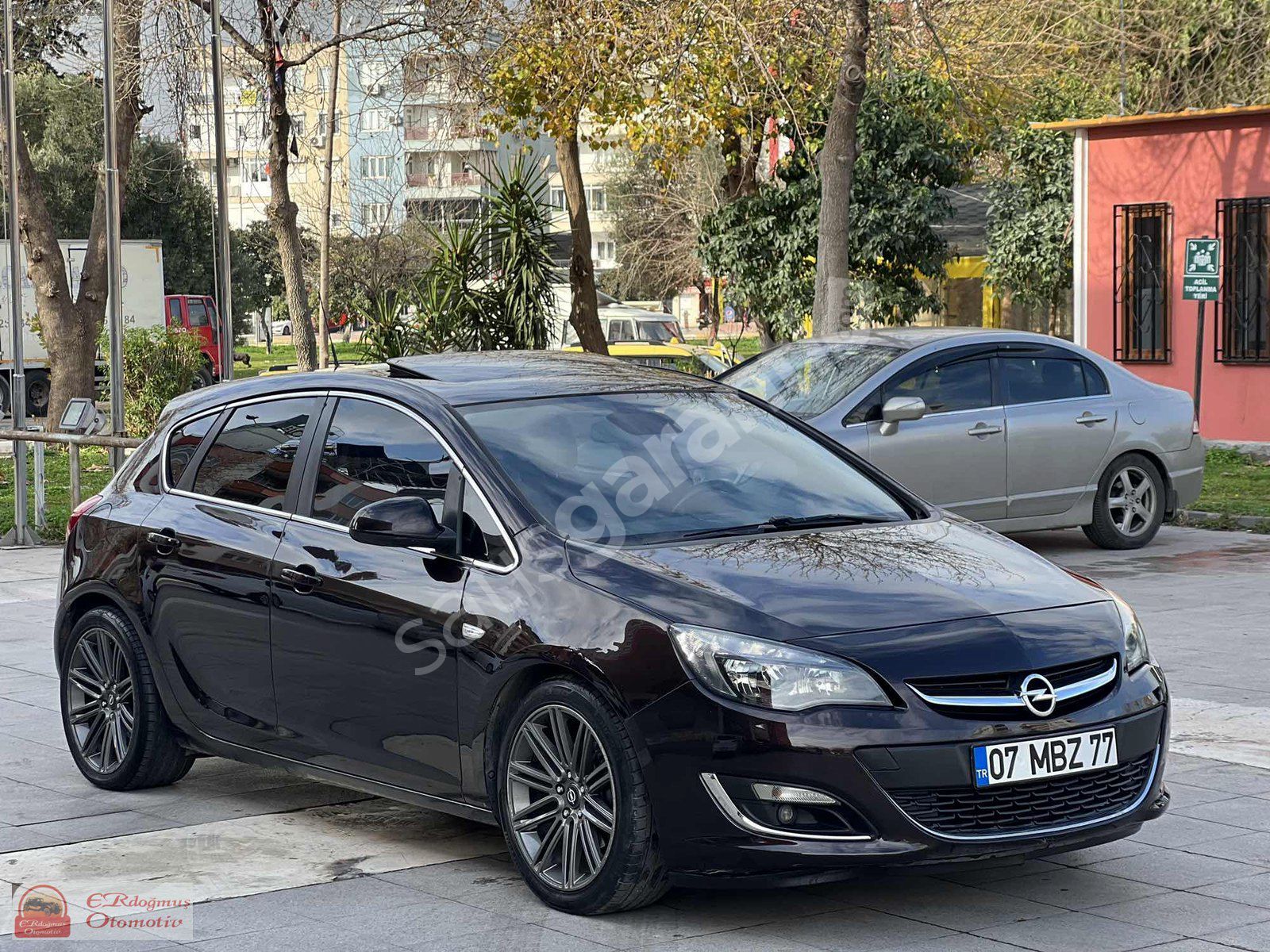 2014 MODEL EN DOLUSU OPEL ASTRA 1.6CDTI COSMO LANSMAN RENK