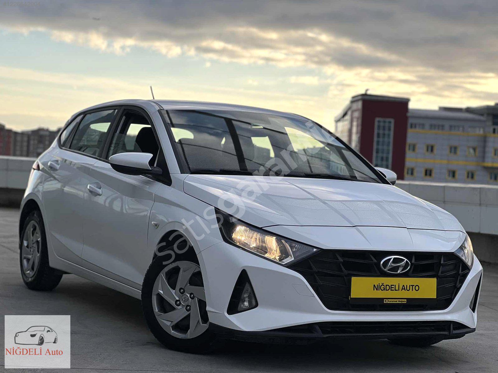 NİĞDELİ AUTODAN/HATASIZ/BOYASIZ/TRAMERSİZ/İLK ELDEN/62.000 KMDE