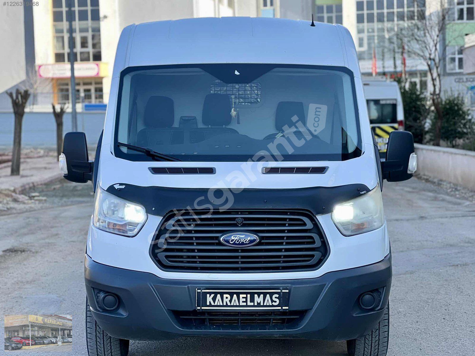 KARAELMAS AUTO DAN HATASIZ BOYASIZ TRAMERSİZ FORD TRANSİT