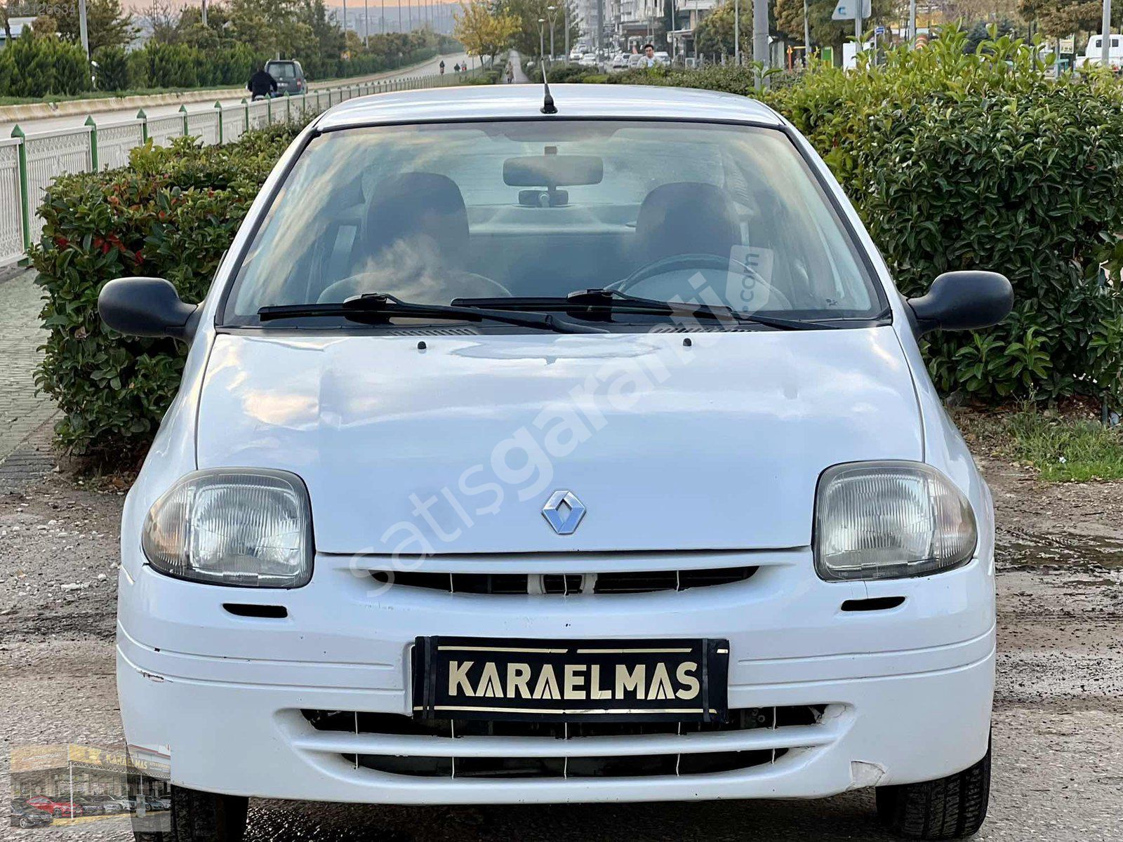 KREDİ KARTINA VADE FARKSIZ 6 TAKSİT 1.4 RNA LPG Lİ BAKIMLI CLIO