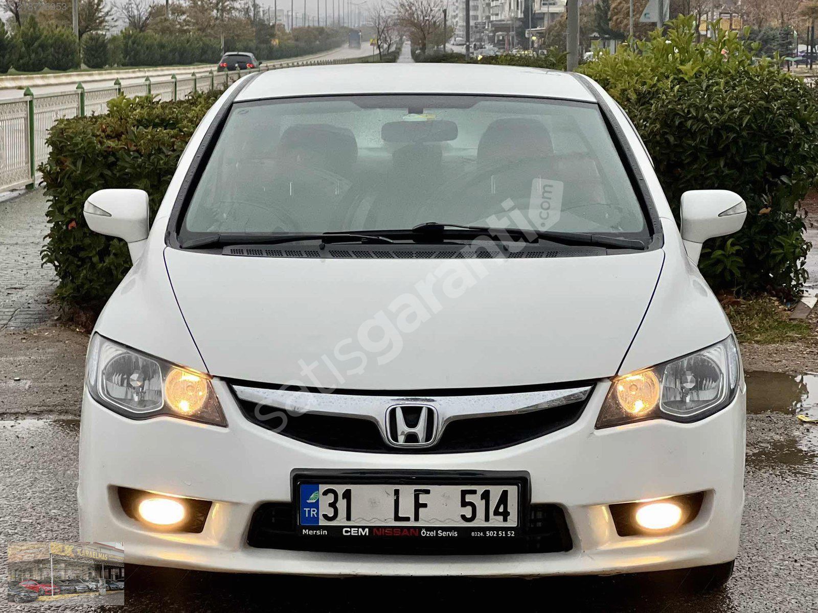 KARAELMAS AUTO DAN 1.6 İ-VTEC PREMİUM OTOMATİK 208.000 KM CİVİC