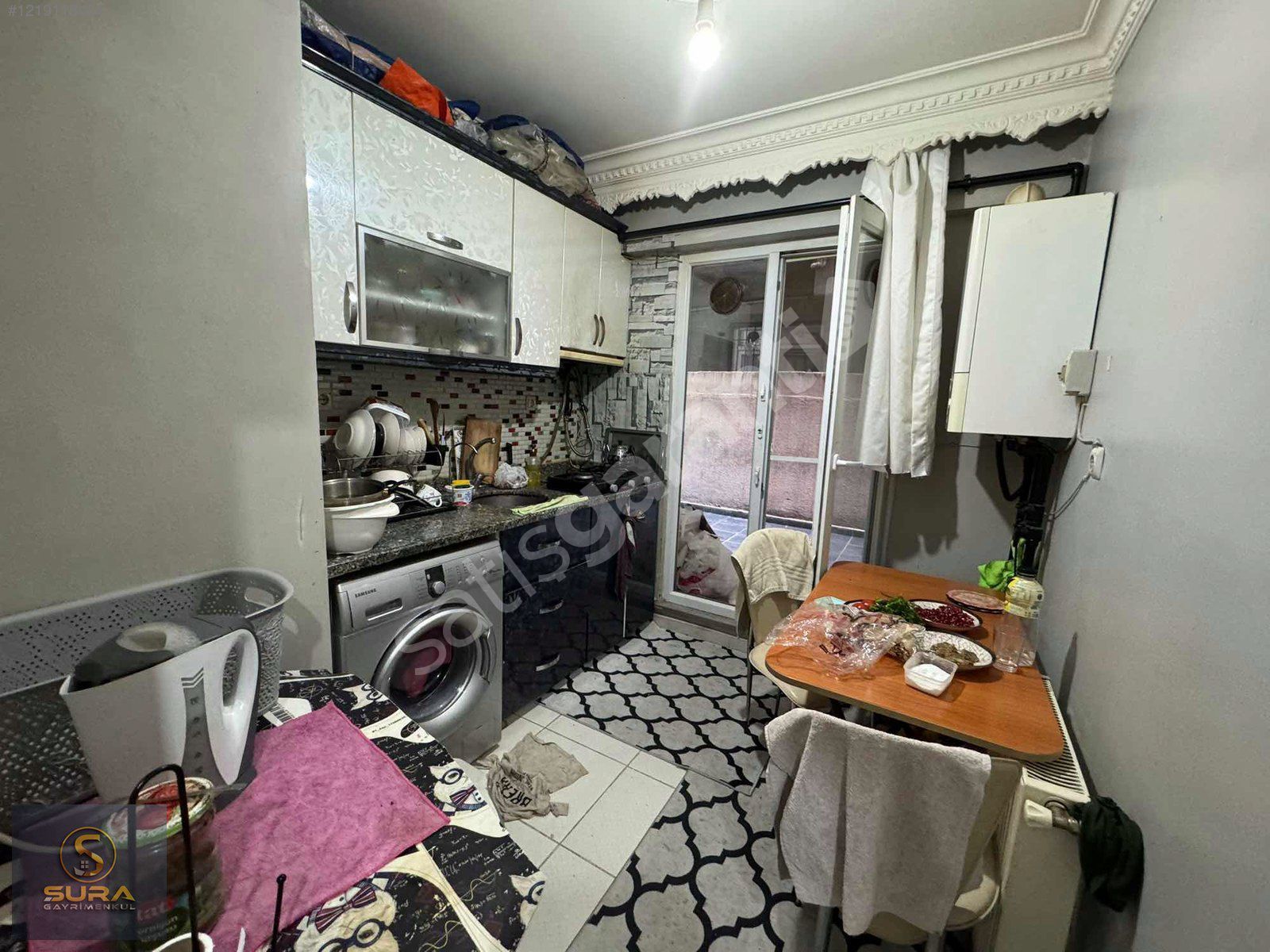 HAYAT PARK ÇEVRESİNDE SATİLİK 2+1 BAHÇ KAT