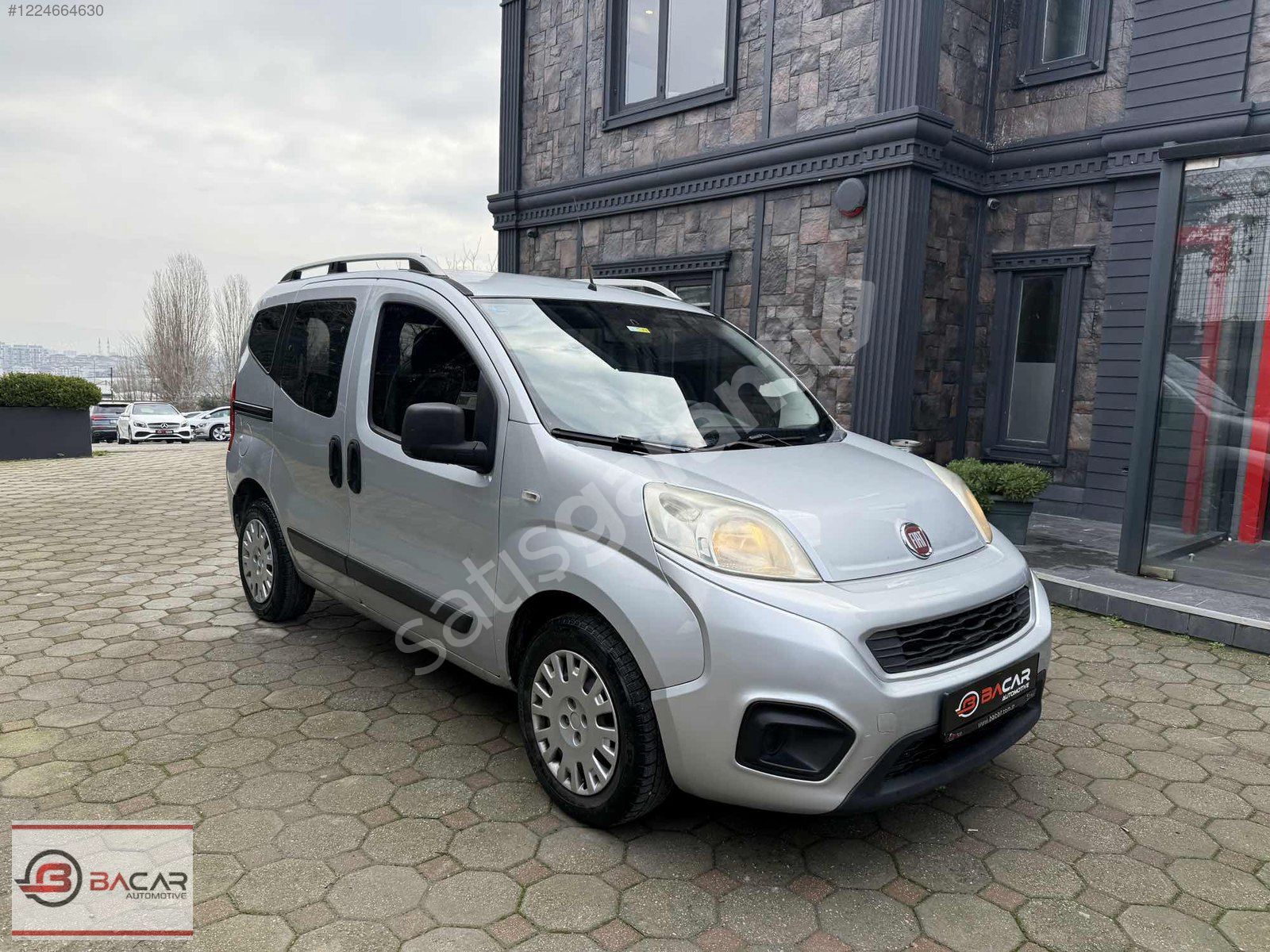 Bacar otomotiv Fiat Fiorino combiMix 1.3 Multijet Active