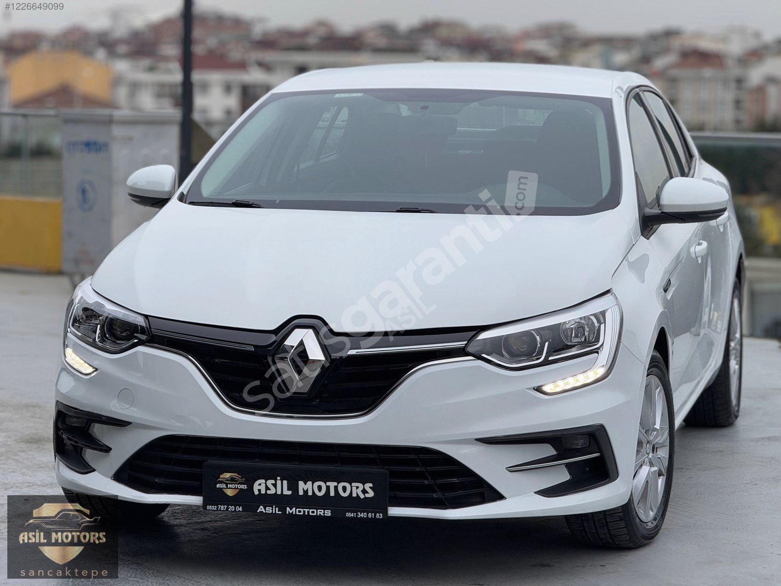 ASİL MOTORS SANCAKTEPE'DEN 2022 MEGANE 1.3 TCE OTOMATİK EMSALSİZ