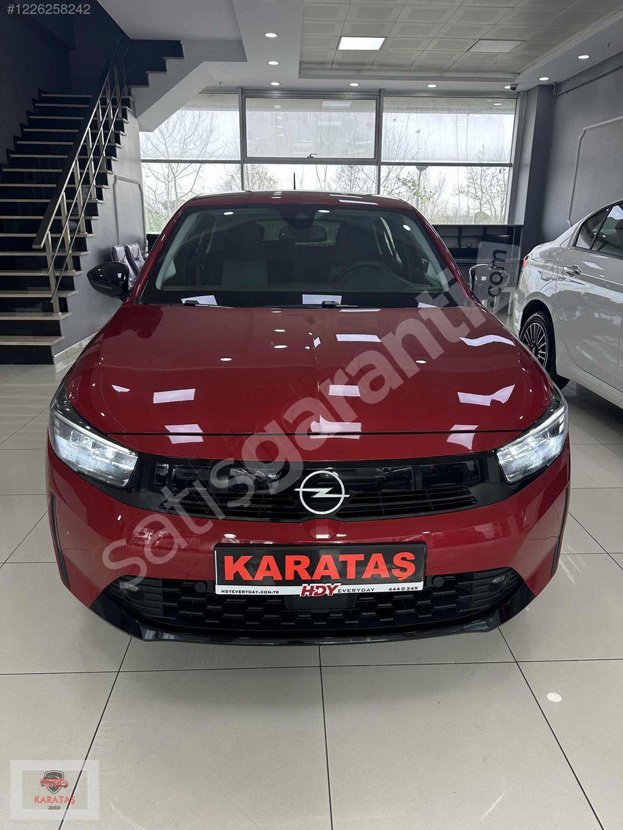 2024 MODEL OPEL CORSA 1.2T EDITION BÜYÜK EKRANLI %20 KDV