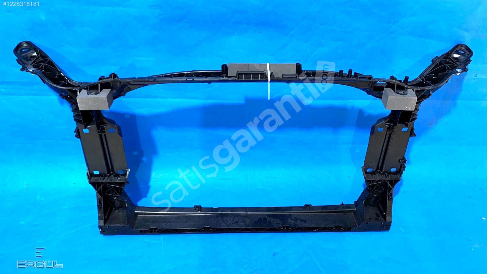 ERGÜL OTO-AUDİ A6 C8 ÖN PANEL SIFIR