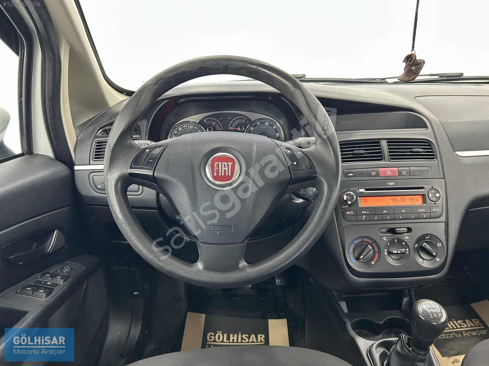 GÖLHİSAR'dan 2016 FİAT LİNEA 1.3 MULTİJET POP YENİ KASA