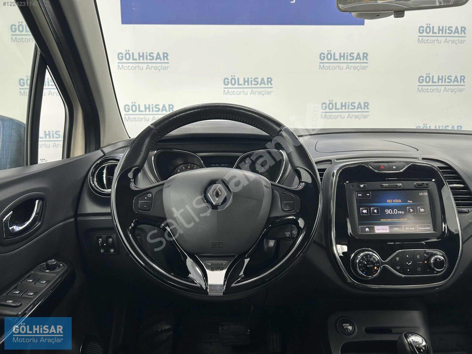 GÖLHİSAR'da 2013 CAPTUR OTOMATİK VİTES İCON ÇİFT RENK 74.000 KM