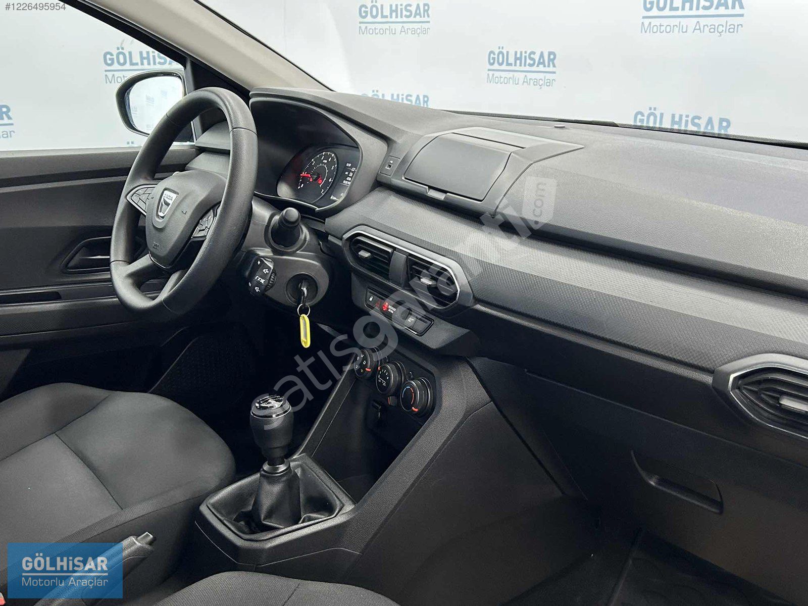 GÖLHİSAR'da 2022 MODEL DACİA SANDERO 1.0 SCE 65 BEYGİR %20KDV