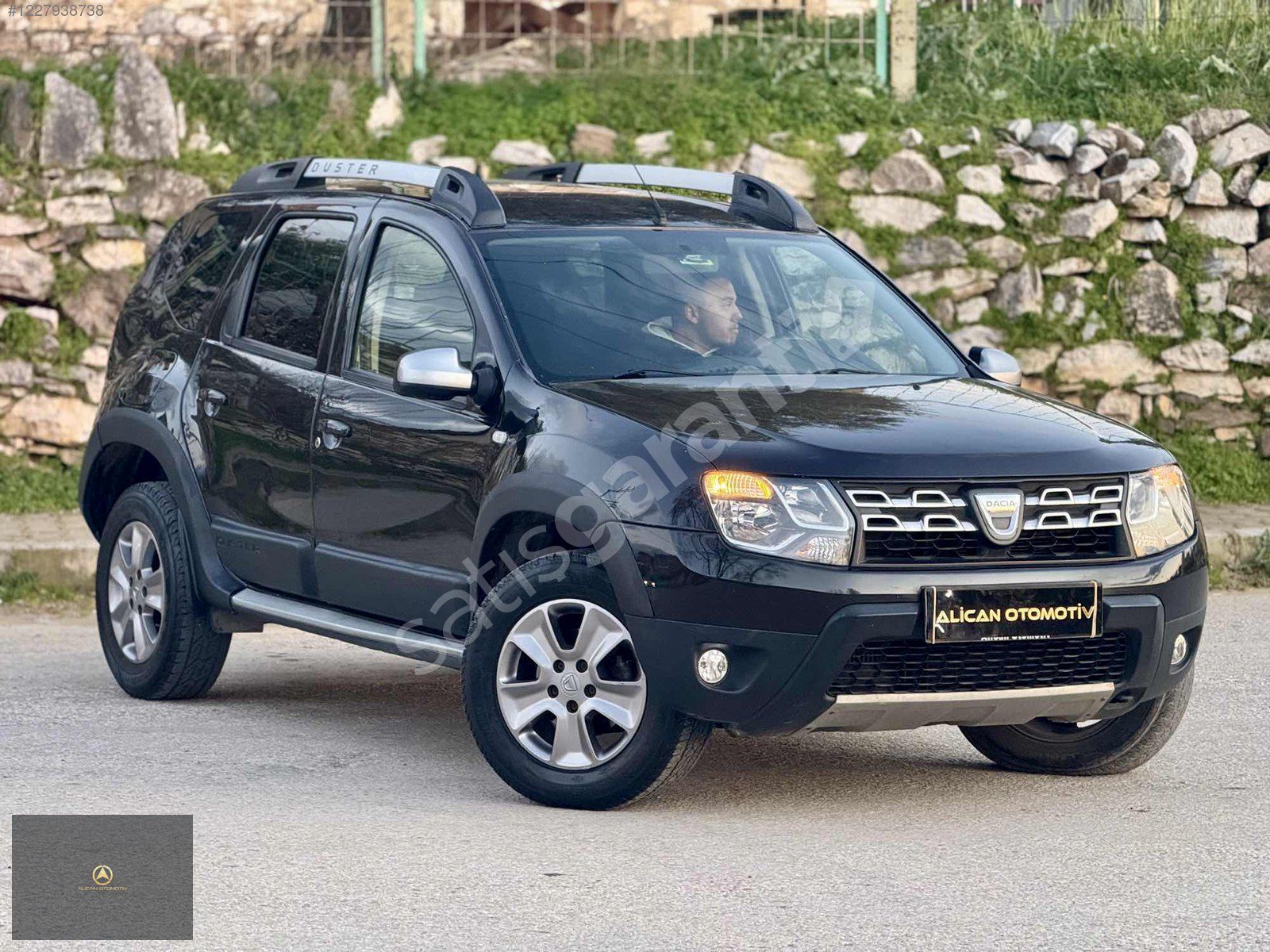ALİCAN OTOMOTİV DEN 2015 MODEL 1.5DCİ DACIA DUSTER LAUREATE LOOK